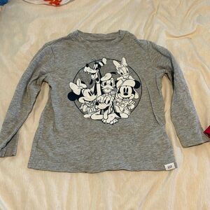 Gap 2T Mickey & Friends long sleeved tshirt
